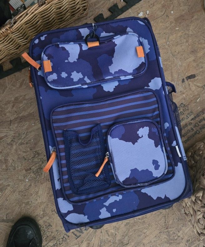 Kids Camo Rolling Suitcase