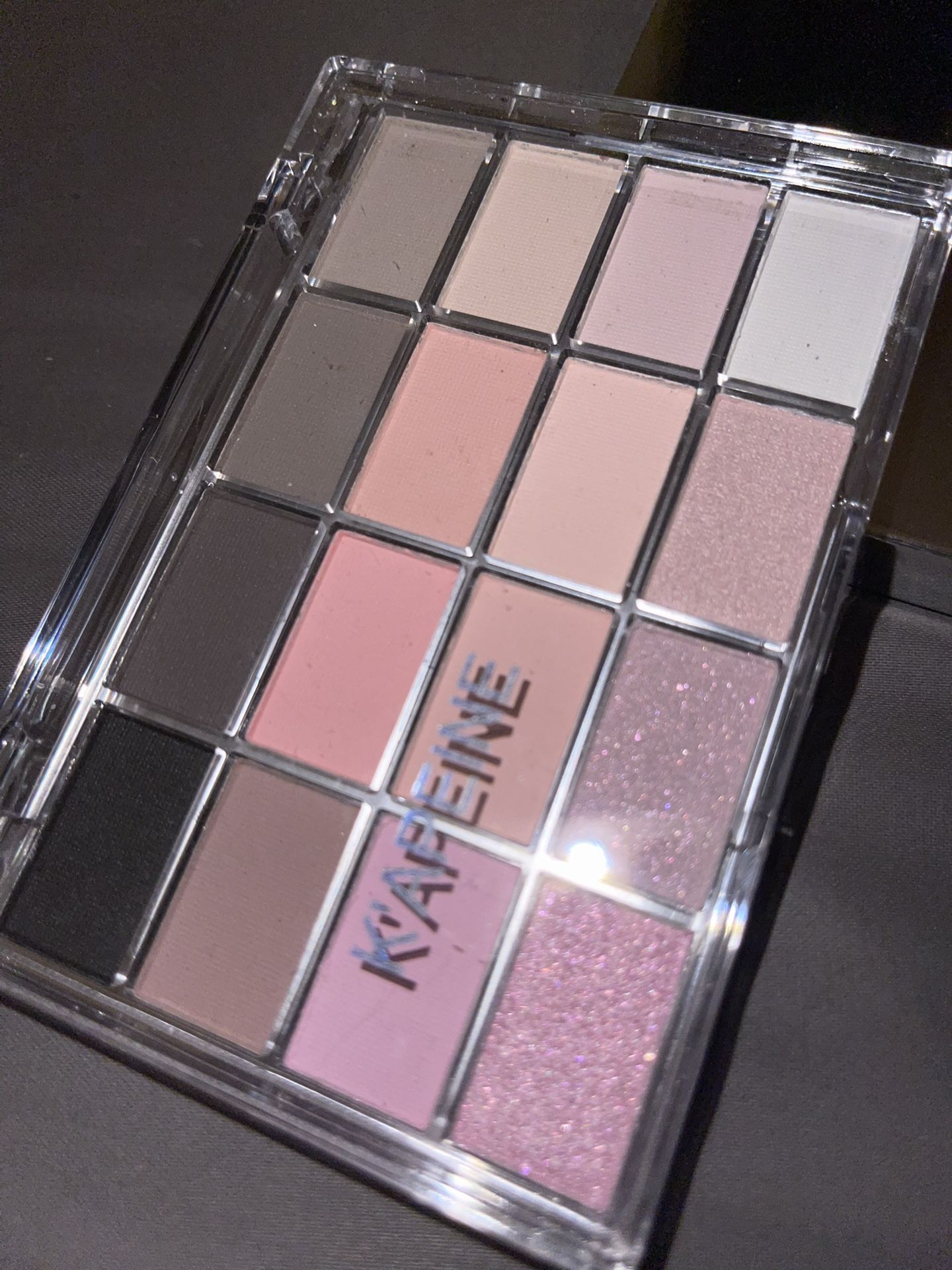 16 pan mini makeup eyeshadow palette