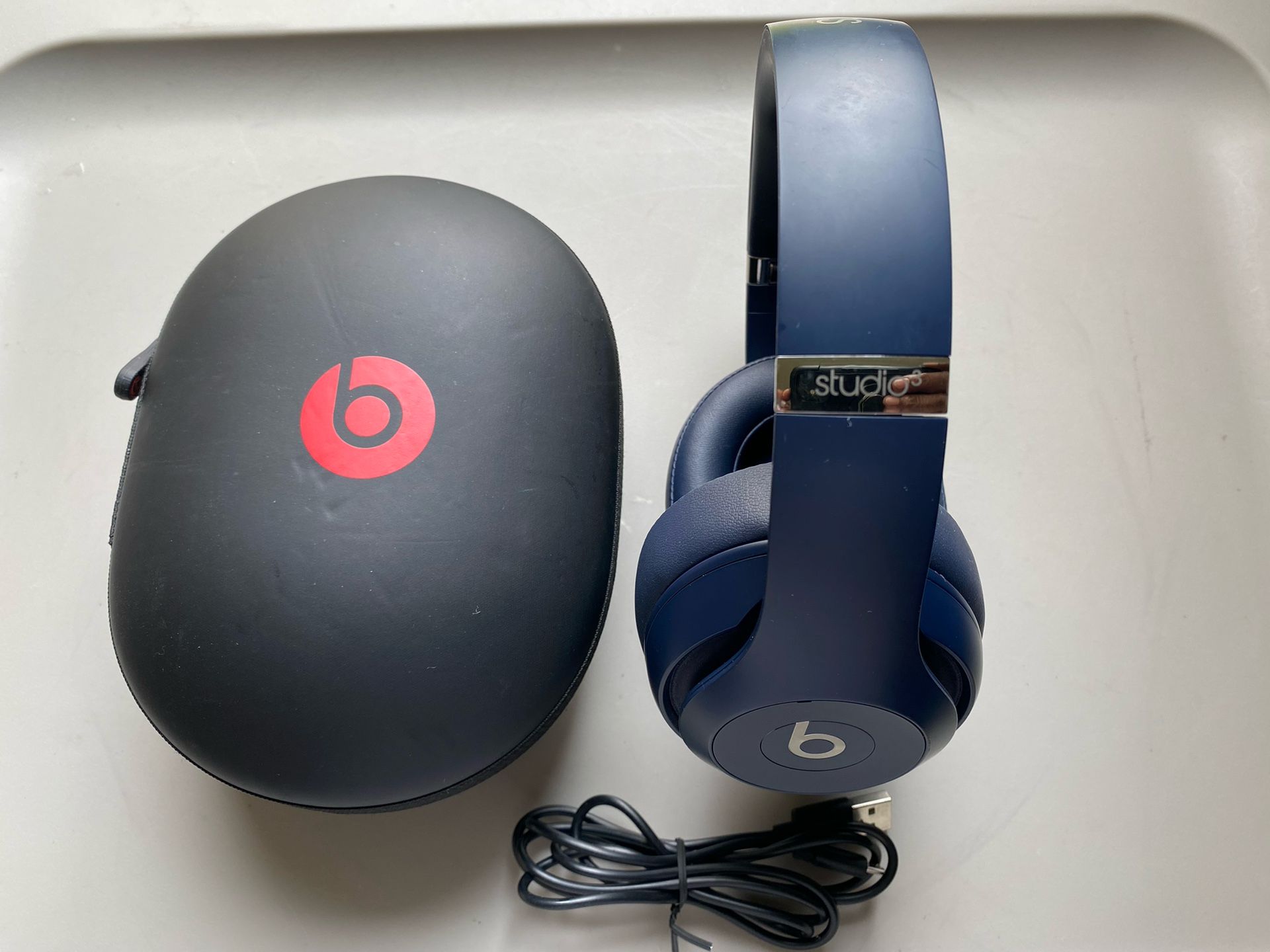 Beats Studio 3 Wireless Headphones (Blue)