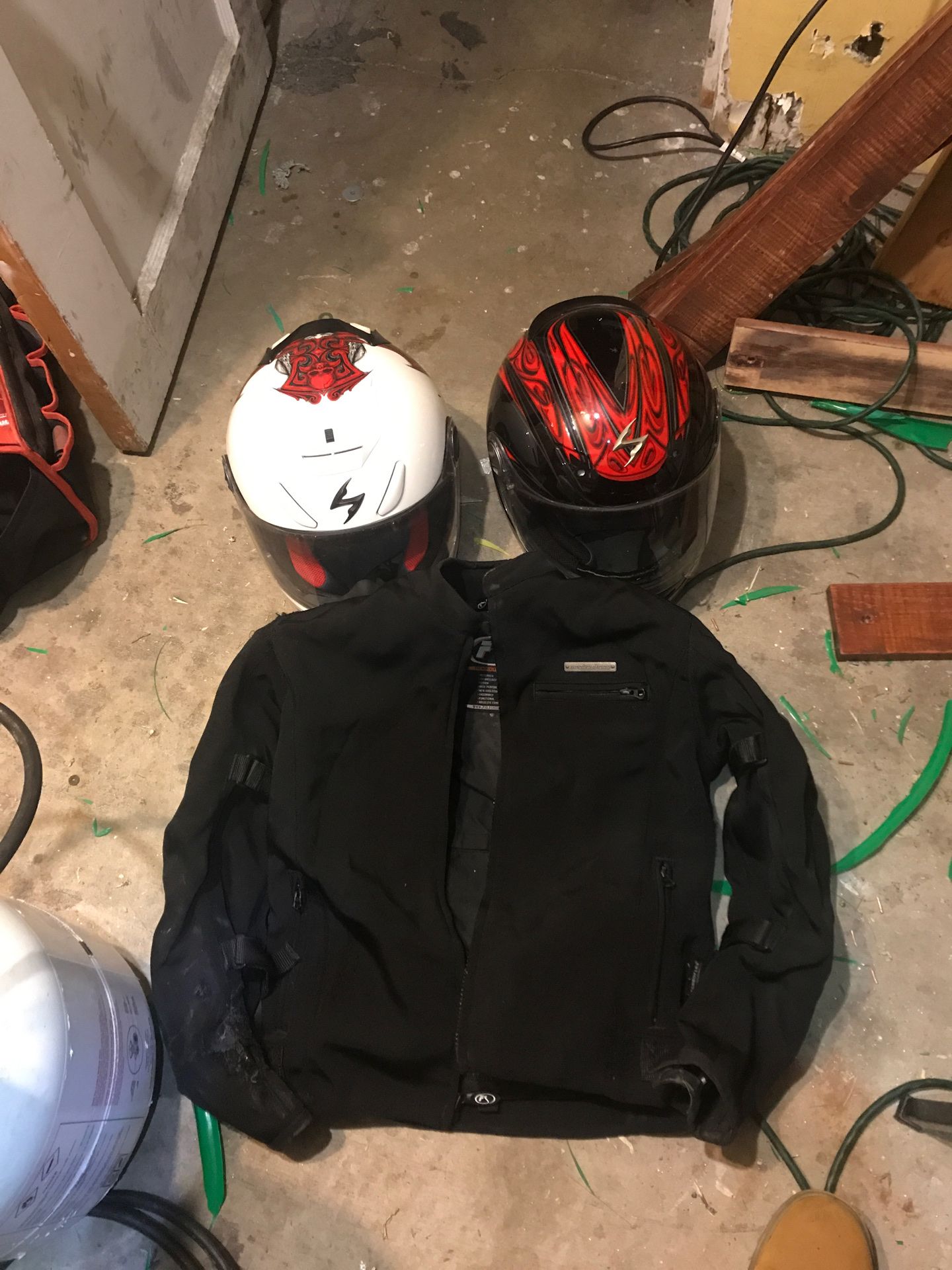 Scorpion EXO 700 and 400 motorcycle helmet plus a Fieldsheer motorcycle jacket fair condition 100 bucks