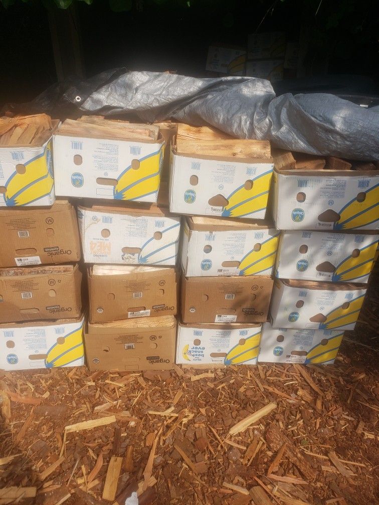 Firewood Bundles In A Banana Box Double A Store Bundle Clean And Ready To Burn Fir And Alder