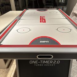 Air Hockey Table 