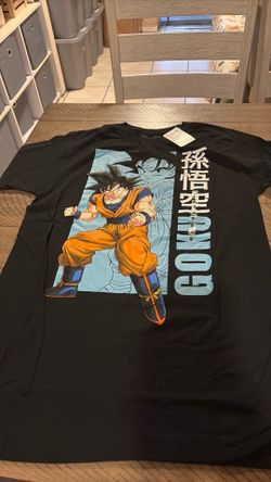 Goku Size Medium T-Shirt