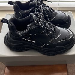 Balenciaga Triple S ‘black’
