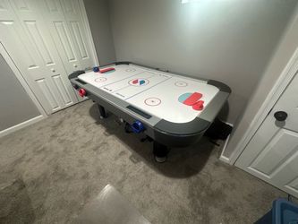Air Hockey table