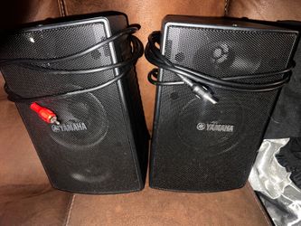 Yamaha speakers