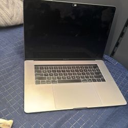 2018 MacBook Pro Touch Bar Does Not Turn On