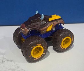 Hot Wheels Sreer Clear "Minotaur" Monster Truck 4" long