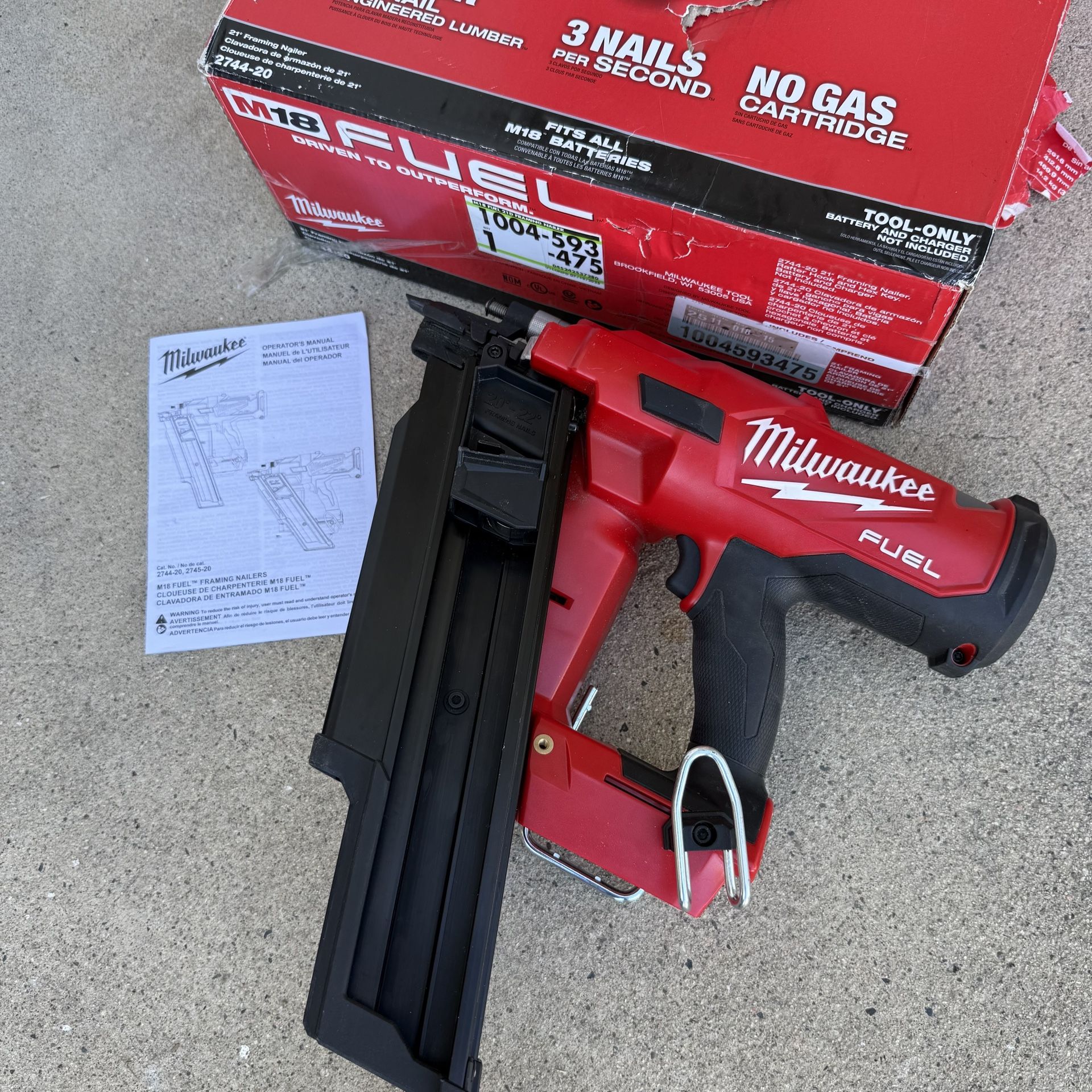 Milwaukee M18 FUEL 3-1/2 in. 18-Volt 21-Degree Lithium-Ion Brushless Cordless Framing Nailer (Tool-Only)