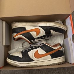 Halloween Dunk Low (2021)