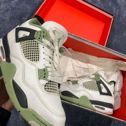 Jordan 4
