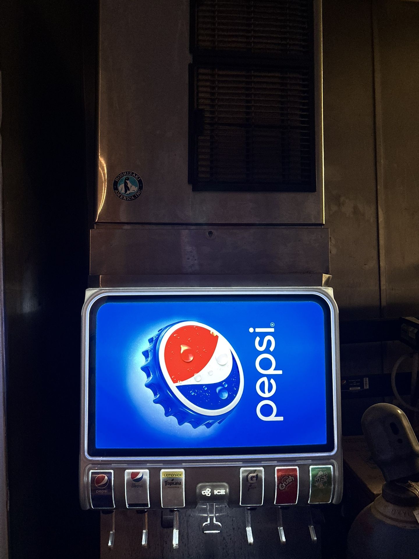 Pepsi Fountain Soda Machine With Ice Maker