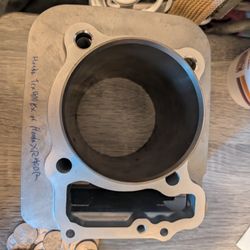 Honda 400 Engine Block