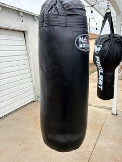 Nazo Heavy Bag 135lbs