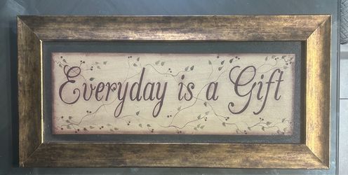 Rustic Framed “Everyday is a Gift” Wall Decor – 23” x 12”