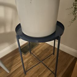 Side Table/plant Stand 