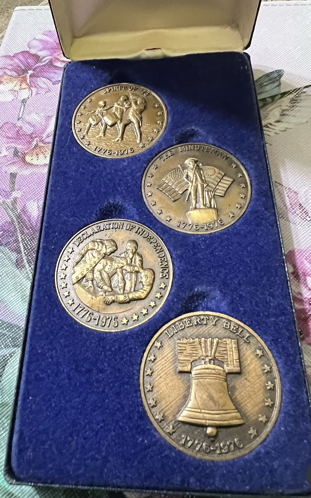 Bicentennial Commemorative Medallion