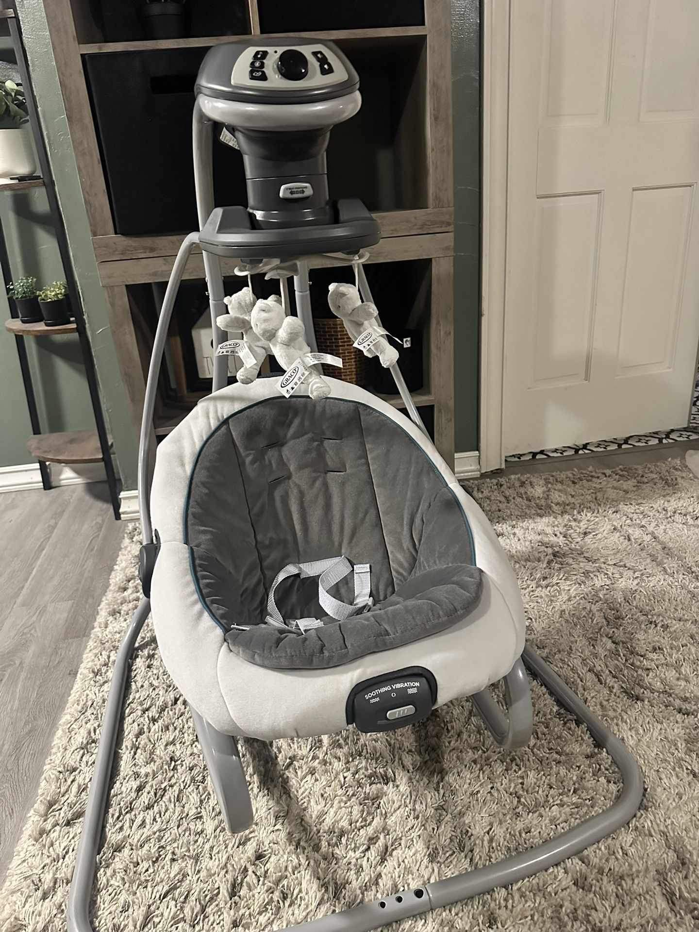 Graco Duetsoothe Swing And Rocker 