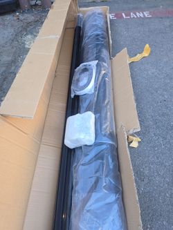 Truck bed cover