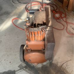 Air Compressor 