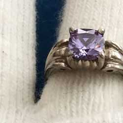 Vintage Sterling Silver RING Lavender Square Size 8.75 Weighs 5.59g