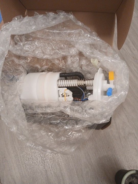 Electric Fuel Pump Module Assembly Compatible with 2003-2014 Nissan Murano V6 3.5L