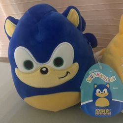 Sonic squishmallow
