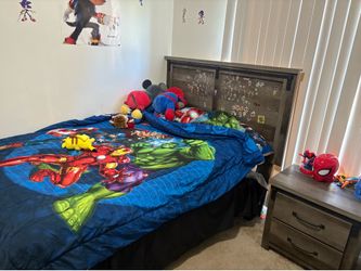 Entire full-size bedroom set
