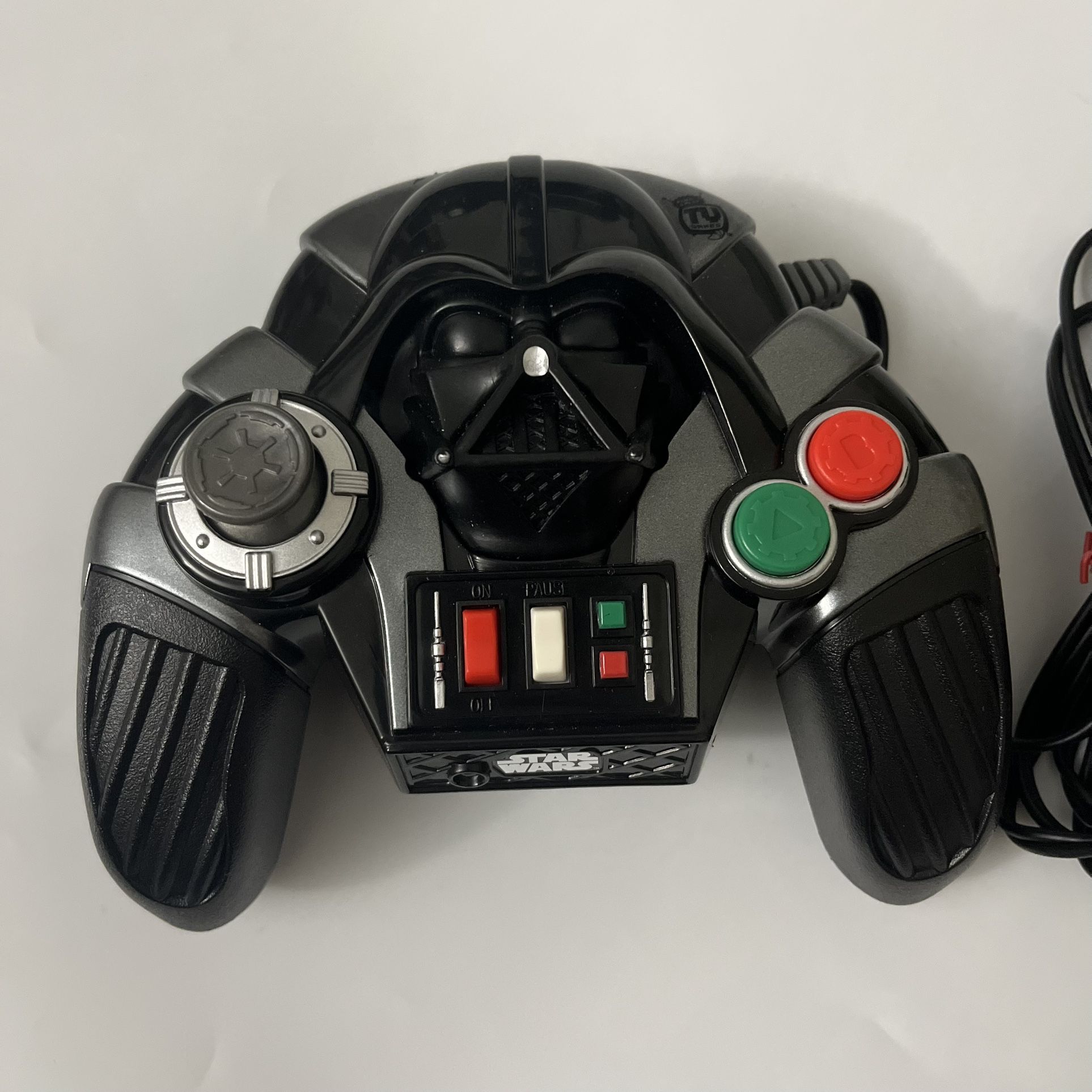 Star Wars Revenge of the Sith Plug & Play  TV Game DARTH VADER 