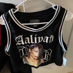 NEVER WORN F21 Cropped Graphic ‘Aaliyah’ Jersey 