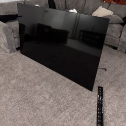 75inch TCL Tv With Wall Mount And Legs 
