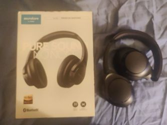 Anker Soundcore Q20 Bluetooth Headphones