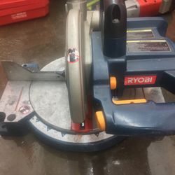 RYOBI Cordless TABLE SAW