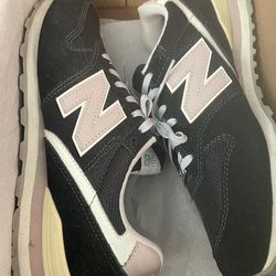 New balance Women’s size 9.5