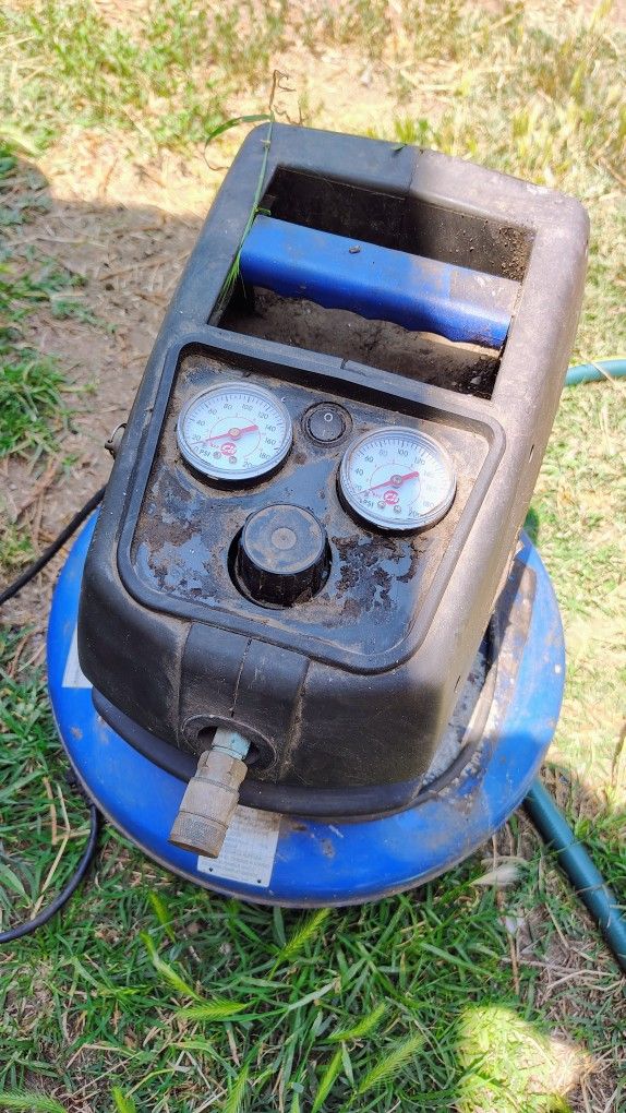 Campbell Hausfeld Air Compressor