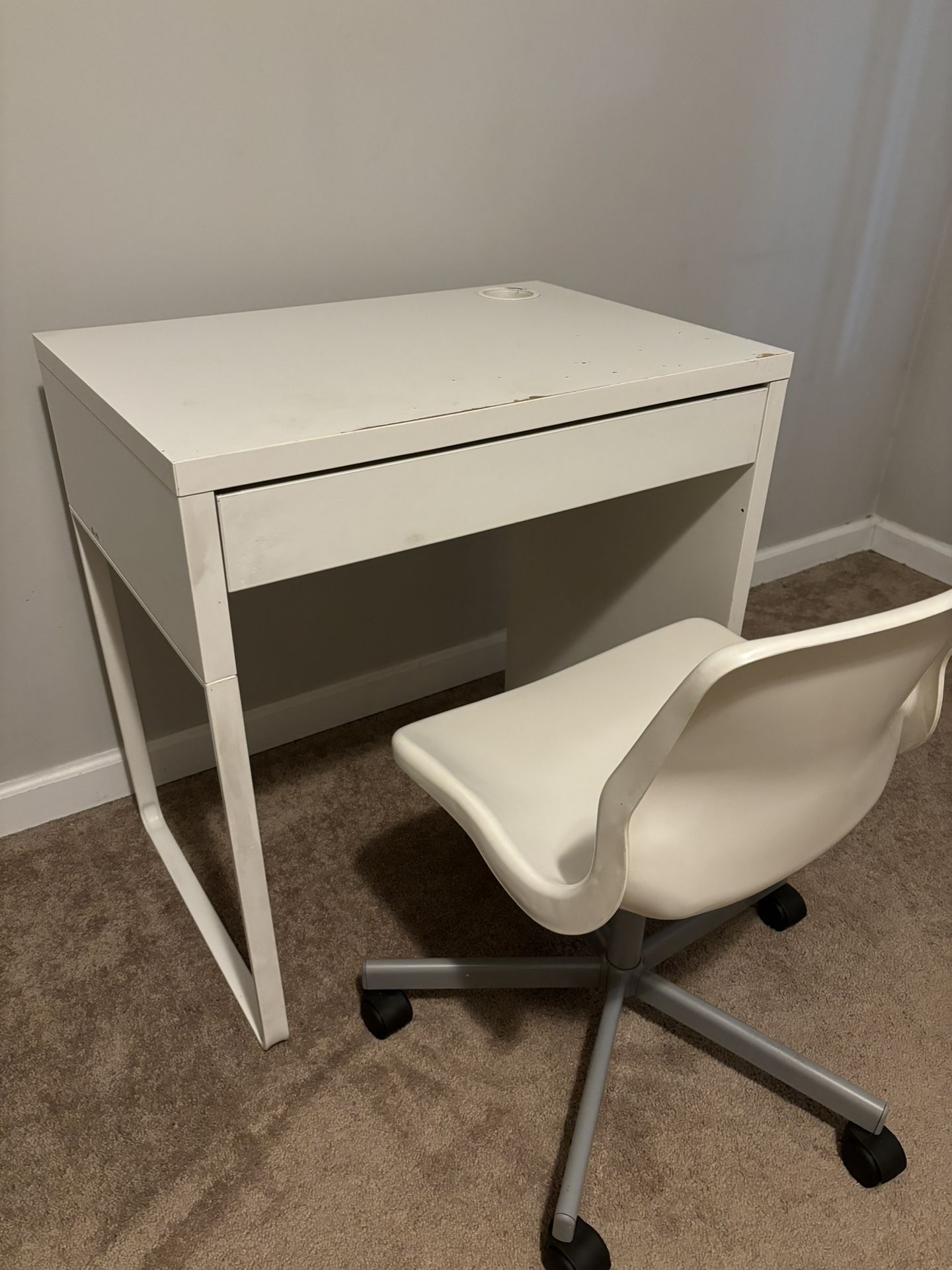 White IKEA Desk W/ Rolling Chair 