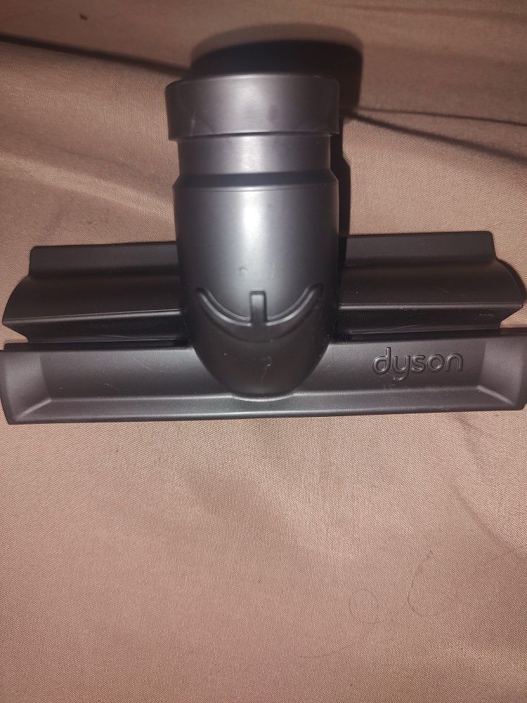 Dyson Vacuum Head Piece Brand New Without Tags. 