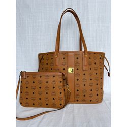Authentic MCM Medium Liz Reversible Visetos Leather Canvas Shopper Tote W/Pouch