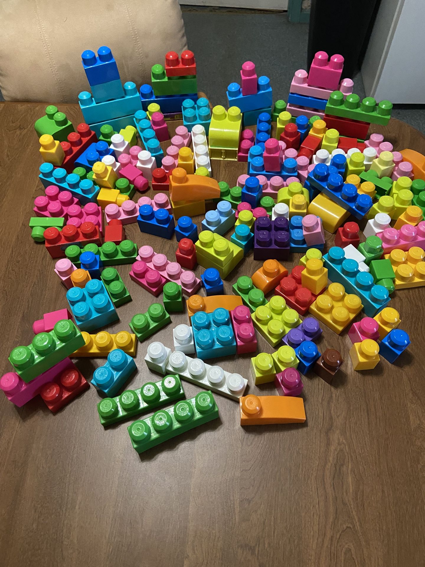 Large Lot Of Mega Blocks Building Blocks