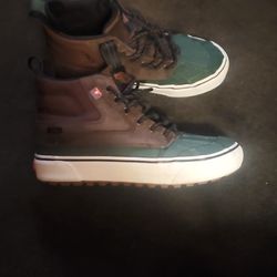 VAN SK-8-HI MTE-2 DEL PATO WATHER PROOF  BOOTS 