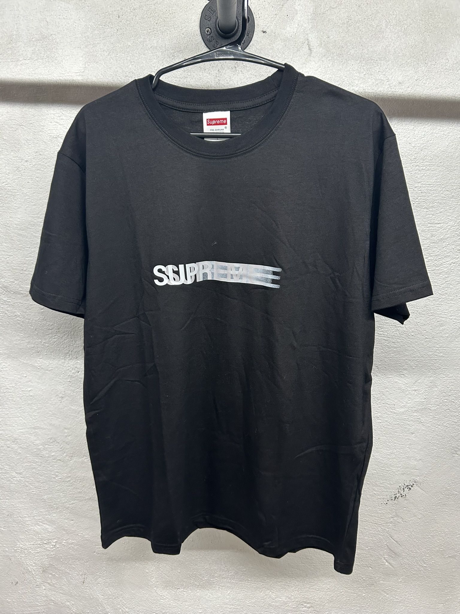 Supreme Tee
