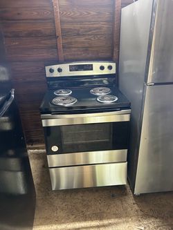 Amana - 30 in. Wide 4 elements 4.8 cu. ft.