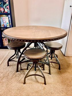 Industrial Bar Table + 4 Swivel Stools – Adjustable – Must Go
