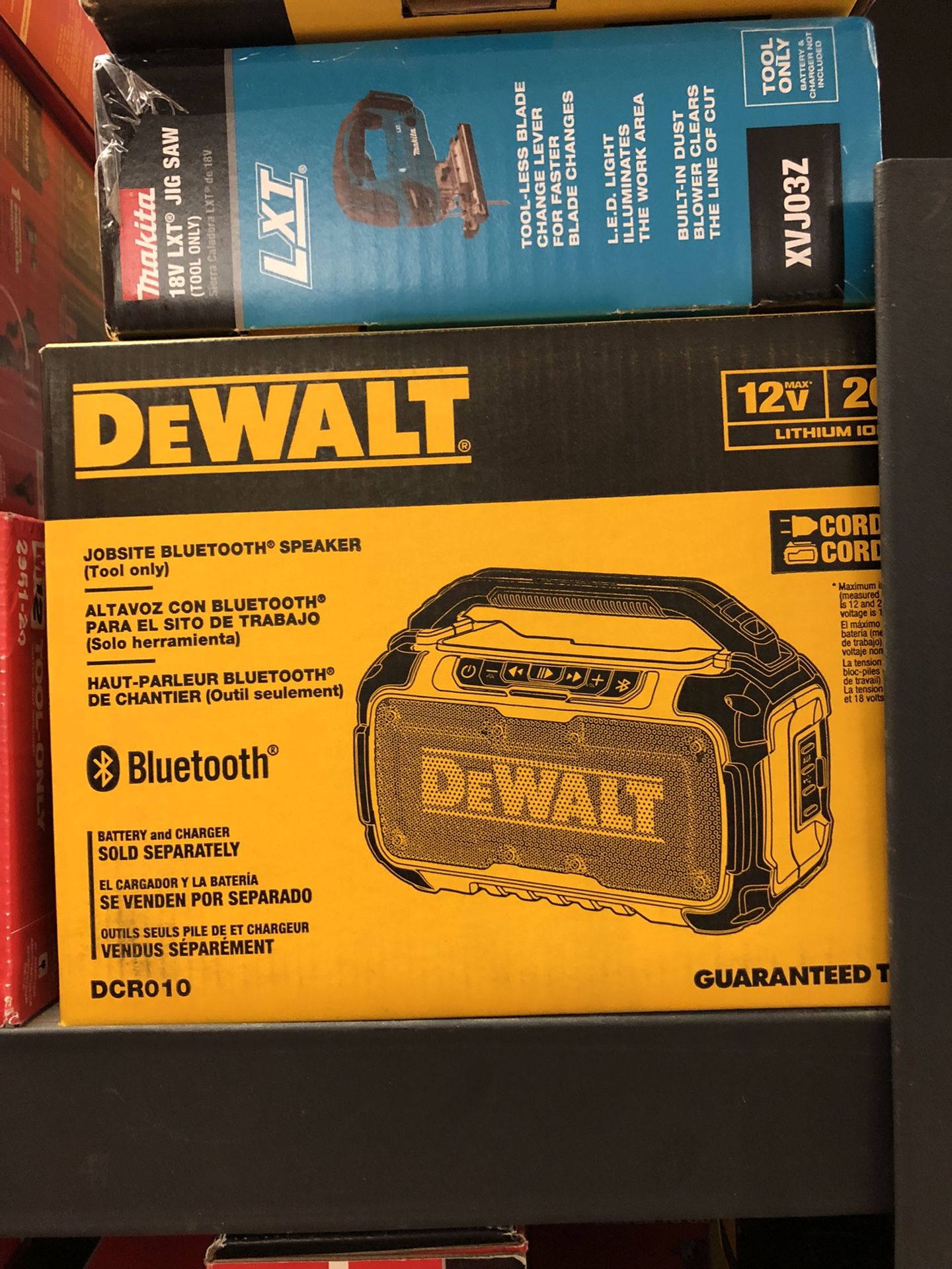 Dewalt BLUETOOTH Speaker