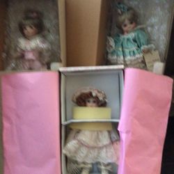 Collectable dolls new
