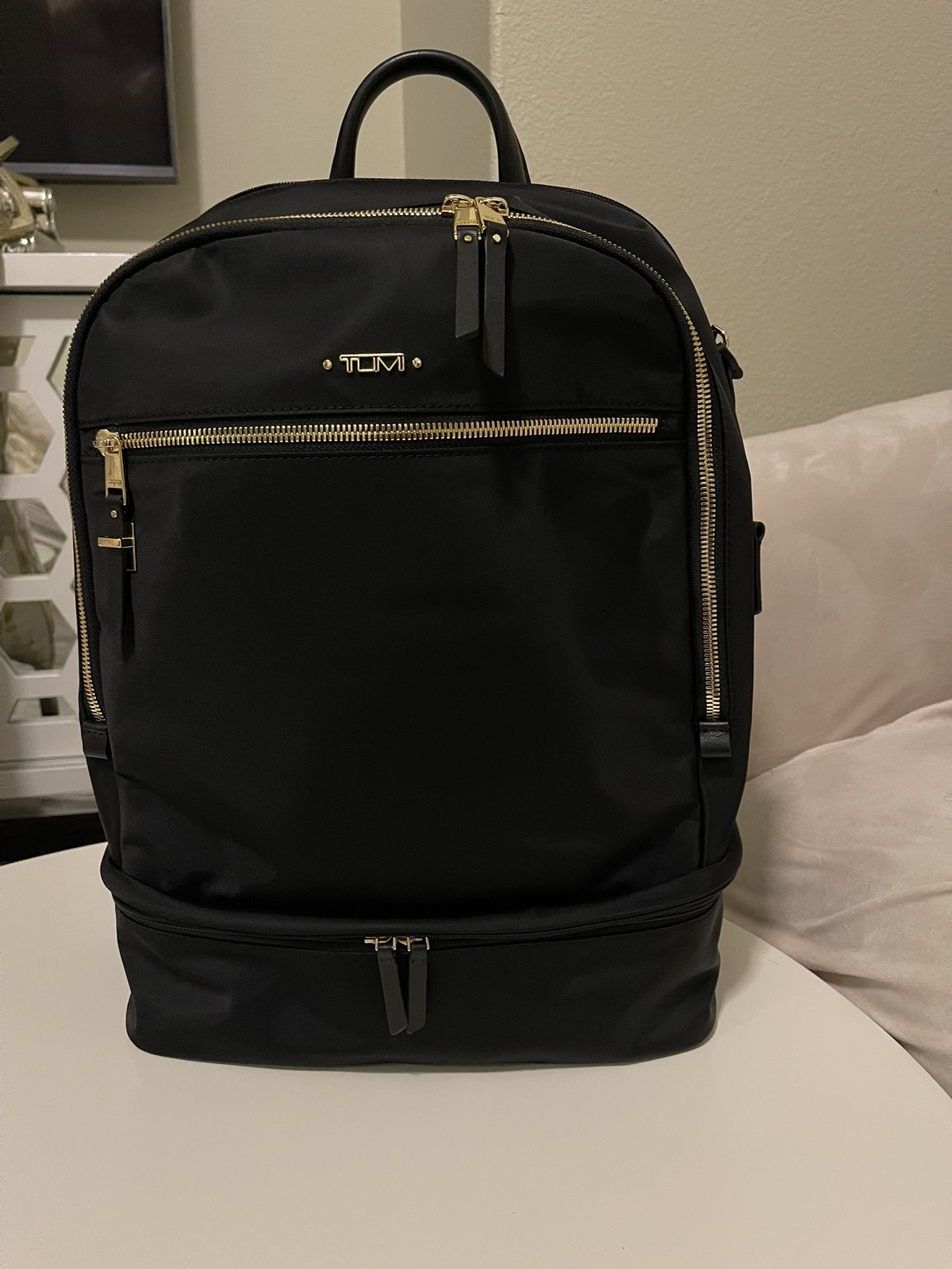 Tumi Voyageur BEXLEY Laptop Backpack Shoe Compartment BLACK Gold Women Bag