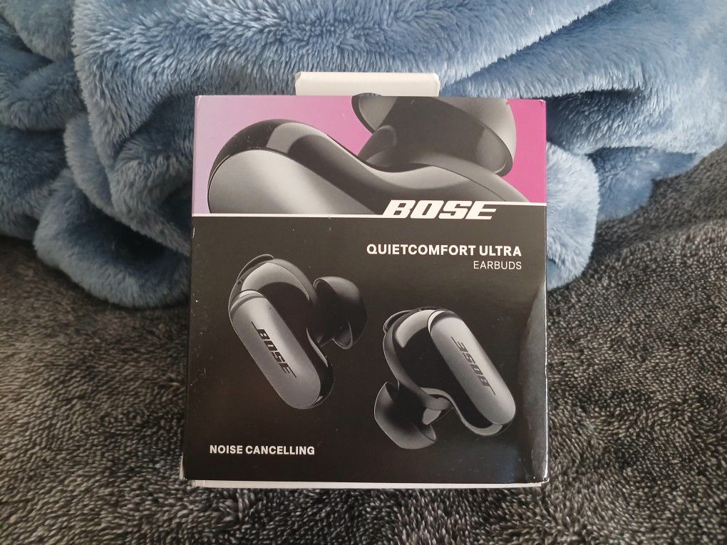 Bose QuietComfort Ultra Earbuds Used Once! Comes With Box! 
