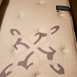 Queen Mattress  & Box Spring w/ Bed Frame & Vintage Headboard