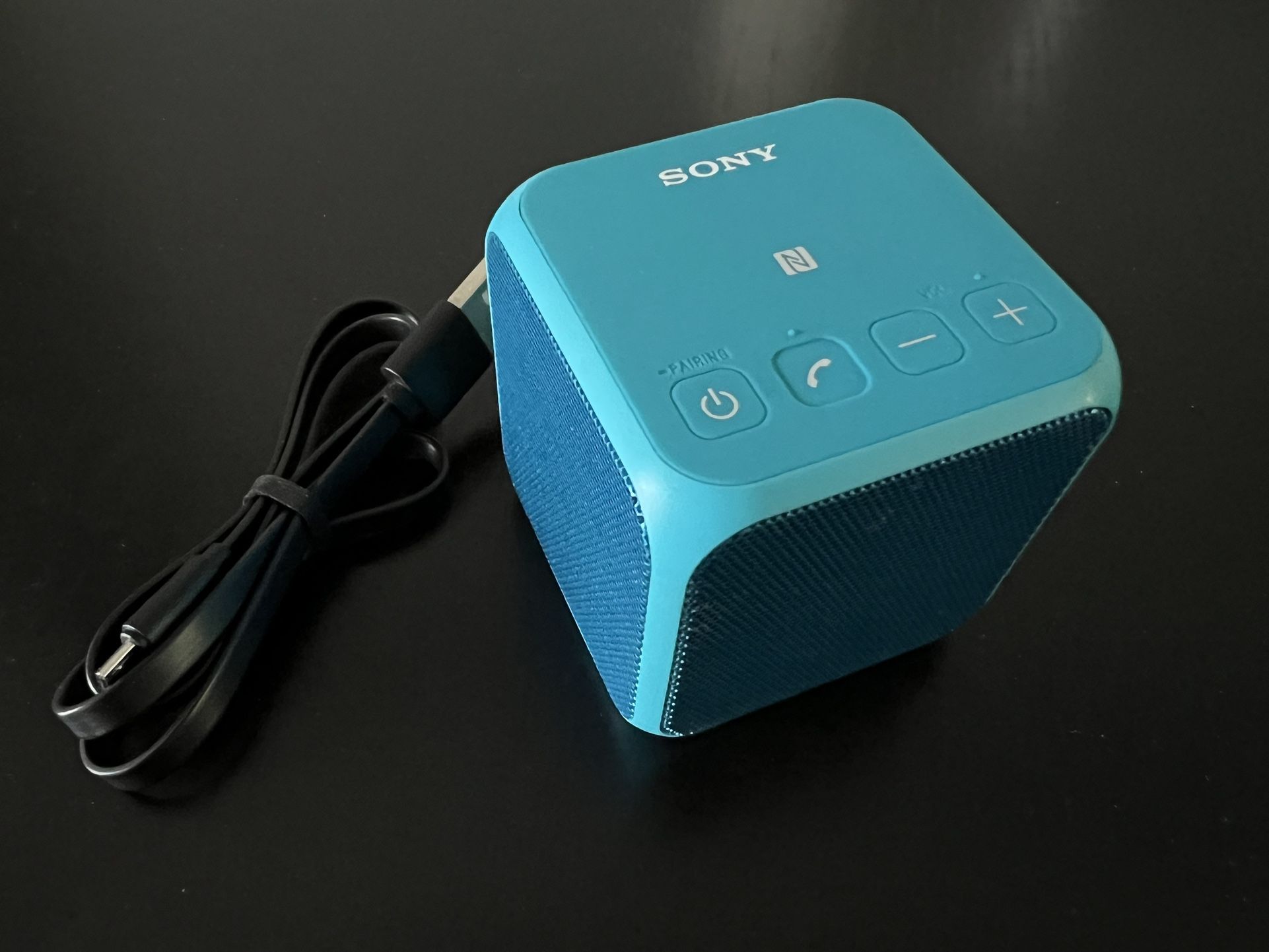 Sony SRS-X11 Ultra Portable Speaker Personal Audio System - Blue