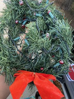 Christmas  Decorations With Lights And Bows